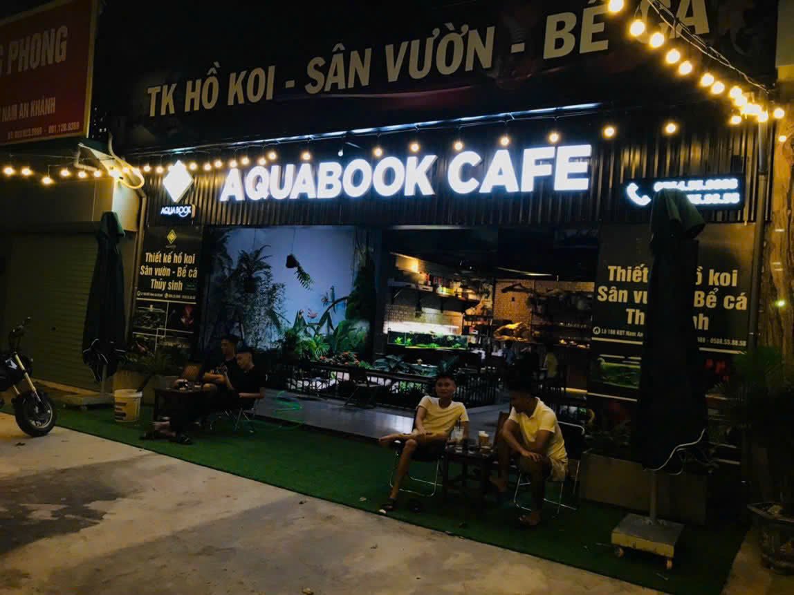 Aquabook CAFE showroom